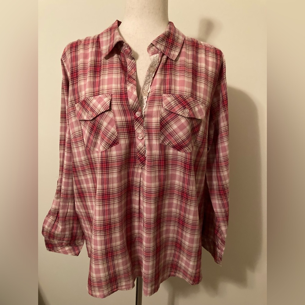 Dress Barn - Women’s Pink and Cream Plaid Pop Over Top. Size XL